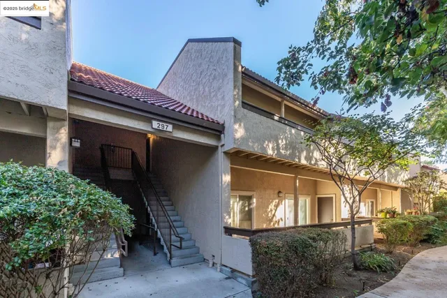 $850,000 | 297 Tradewinds Drive, Unit 105, San Jose, CA 95123