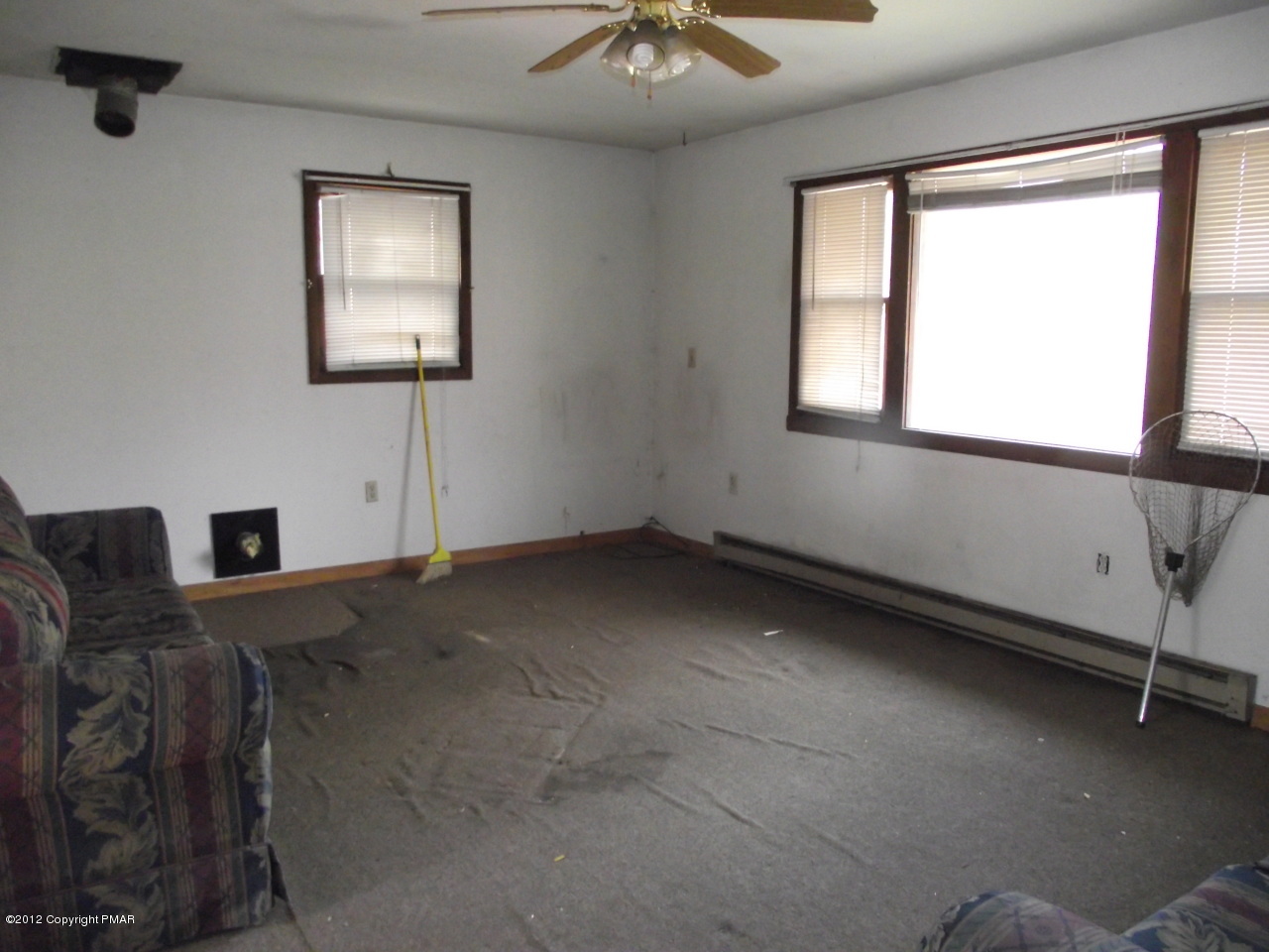 Howeytown Road East Stroudsburg, PA 18302 - Photo 3 of 3 Living Room