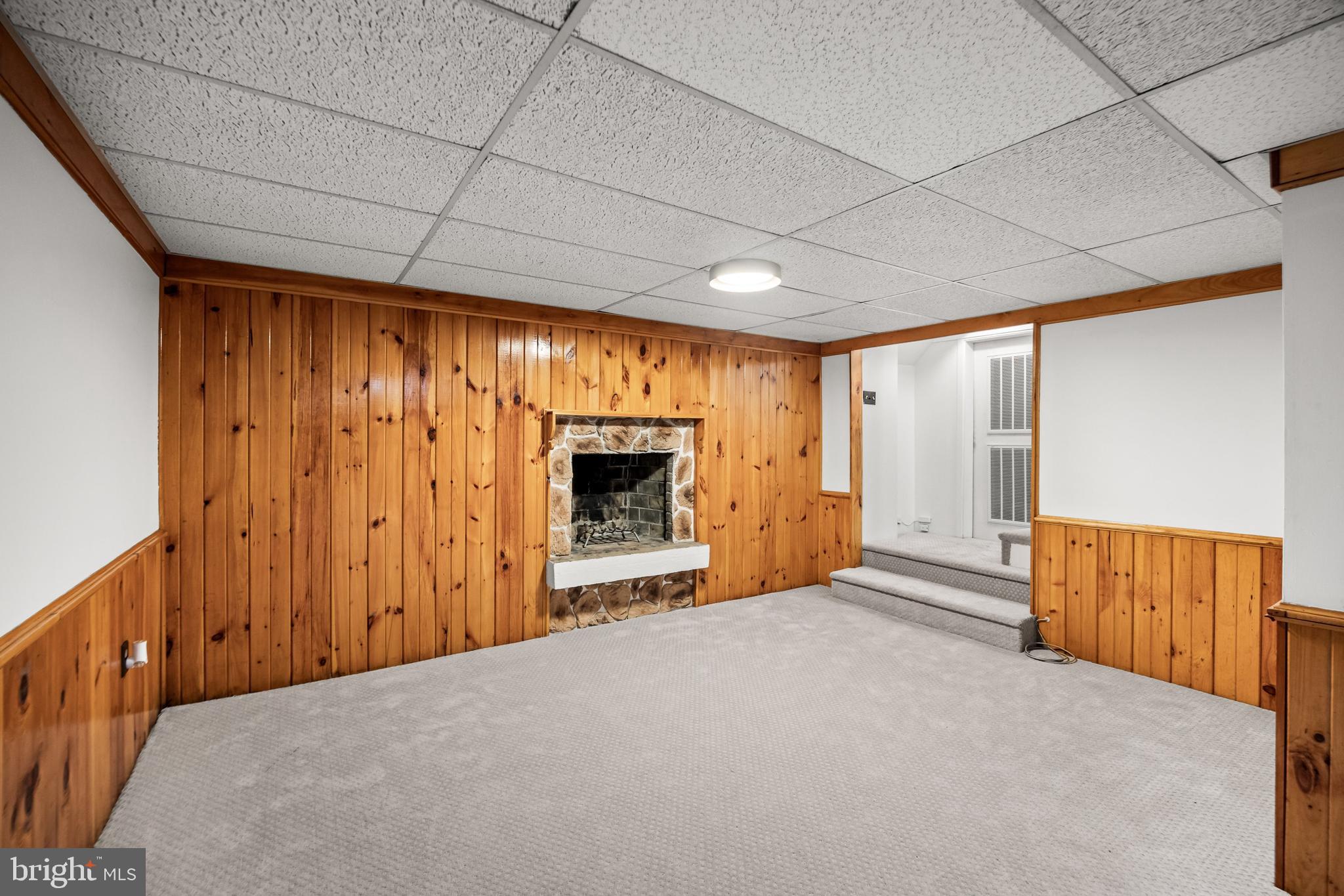 625 Delanco Road Edgewater Park, NJ 08010 - Photo 23 of 37