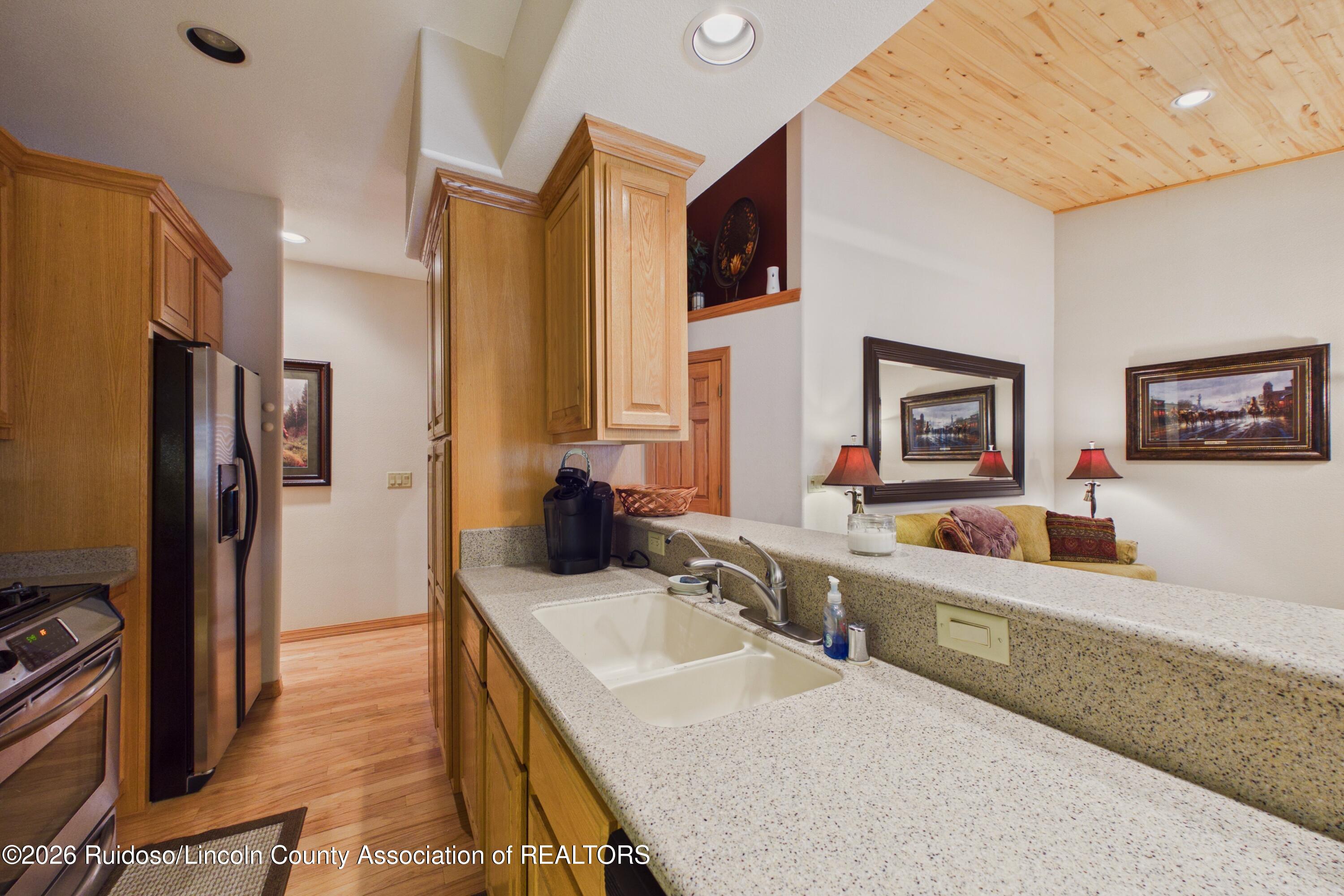 205 Racquet Drive, Unit 10C Ruidoso, NM 88345 - Photo 15 of 57 Gallery Image 15
