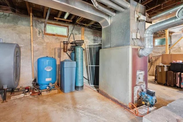 $549,000 | 1407 Highway 1, Prospect, ME 04981