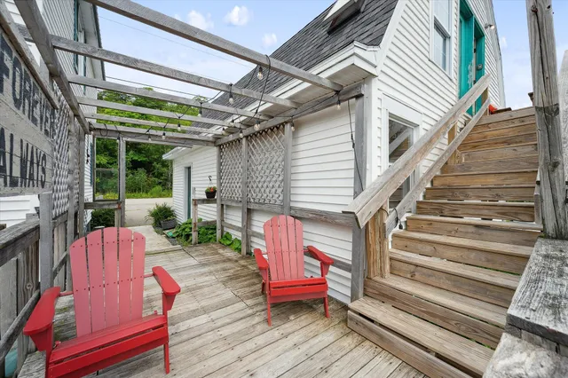 $549,000 | 1407 Highway 1, Prospect, ME 04981