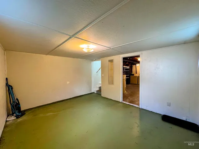 $330,000 | 220-222 Glass Way, Lewiston, ID 83501