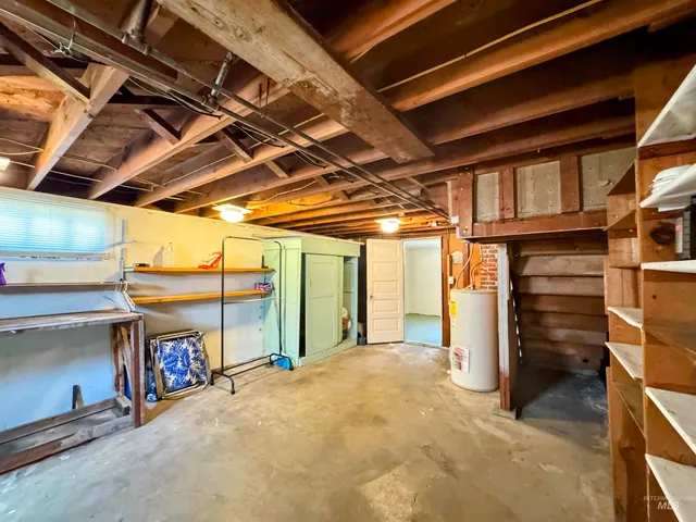 $330,000 | 220-222 Glass Way, Lewiston, ID 83501