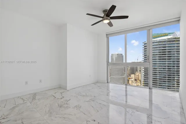 $1,219,000 | 485 Brickell Avenue, Unit 4402, Miami, FL 33131
