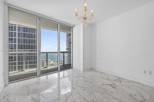$1,219,000 | 485 Brickell Avenue, Unit 4402, Miami, FL 33131