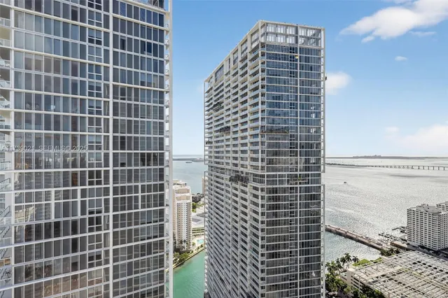 $1,219,000 | 485 Brickell Avenue, Unit 4402, Miami, FL 33131