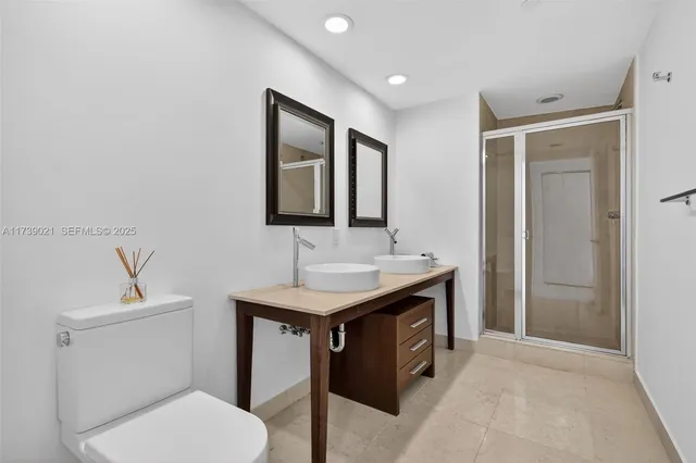 $1,219,000 | 485 Brickell Avenue, Unit 4402, Miami, FL 33131