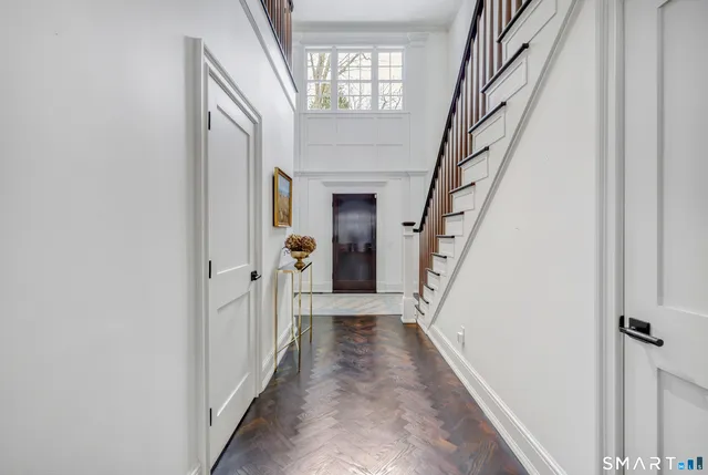 $2,499,000 | 200 Longmeadow Road, Fairfield, CT 06824