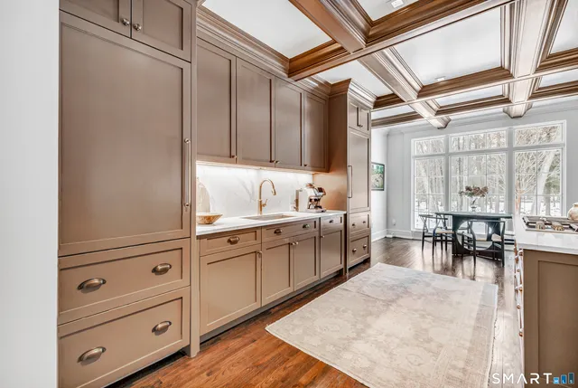 $2,499,000 | 200 Longmeadow Road, Fairfield, CT 06824