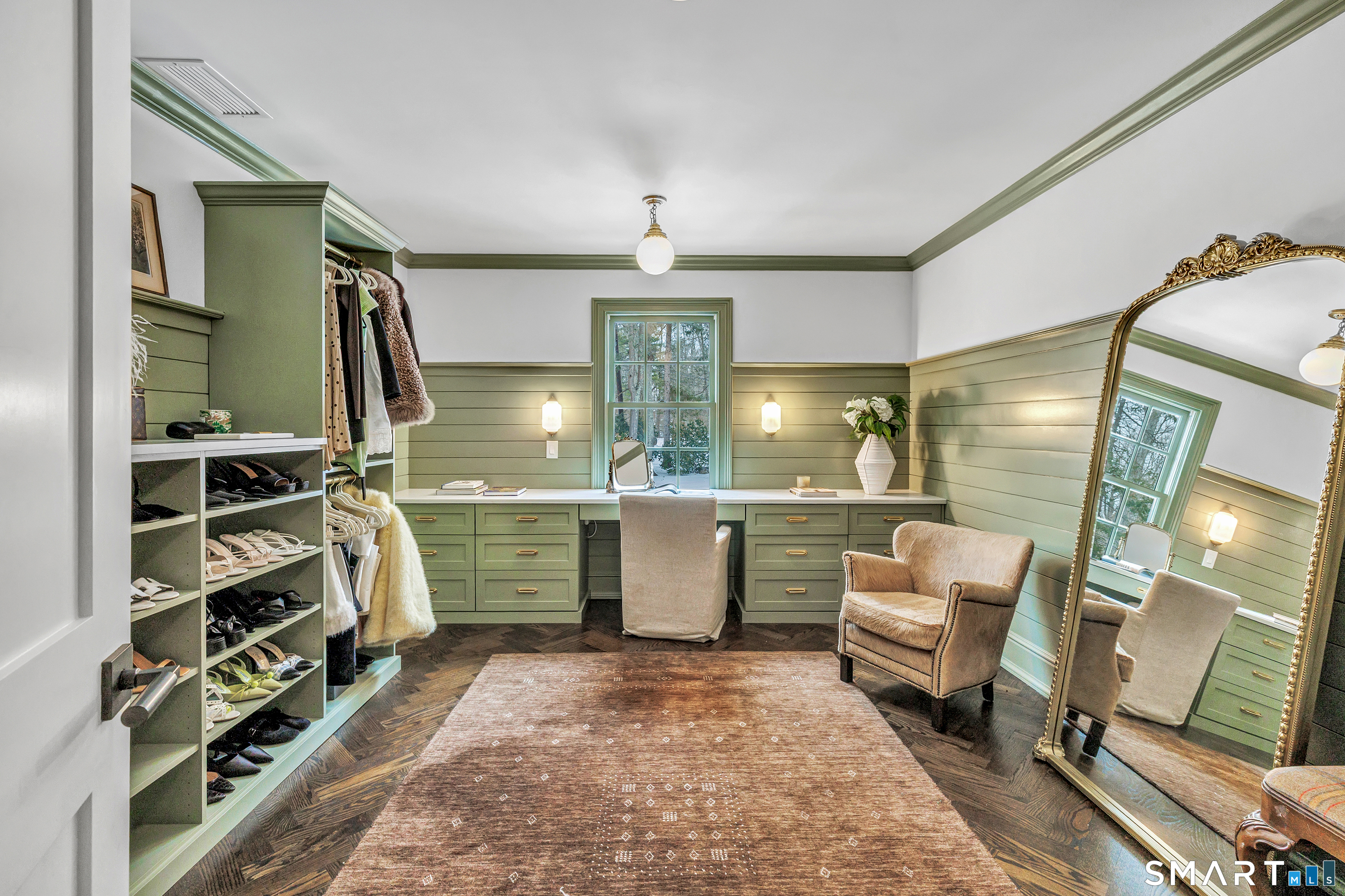 200 Longmeadow Road Fairfield, CT 06824 - Photo 27 of 40 a room with storage and utility