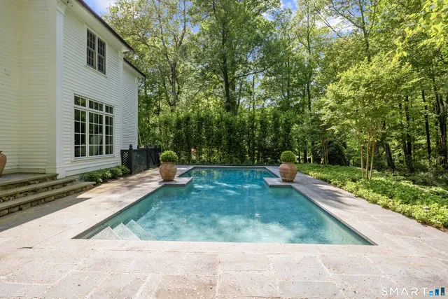 $2,499,000 | 200 Longmeadow Road, Fairfield, CT 06824