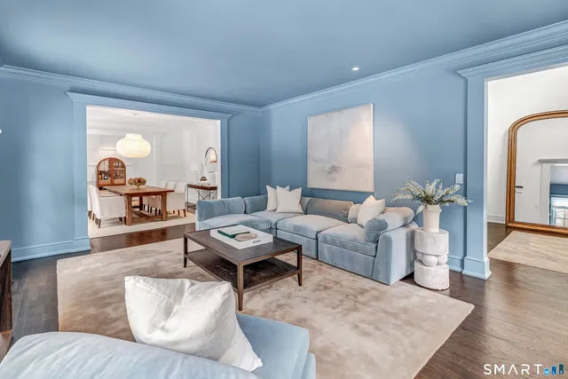 $2,499,000 | 200 Longmeadow Road, Fairfield, CT 06824