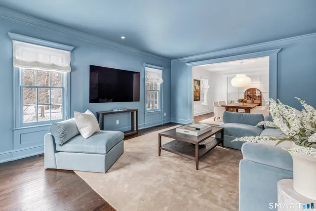 $2,499,000 | 200 Longmeadow Road, Fairfield, CT 06824