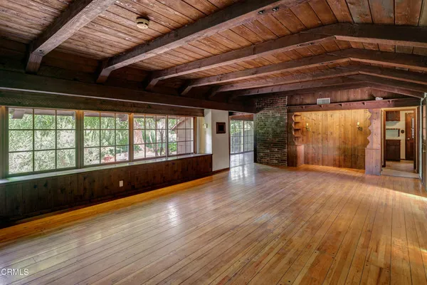 $1,449,000 | 1900 Niodrara Drive, Glendale, CA 91208