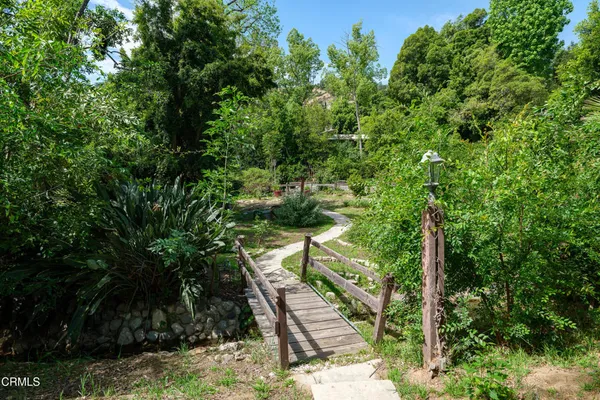 $1,449,000 | 1900 Niodrara Drive, Glendale, CA 91208
