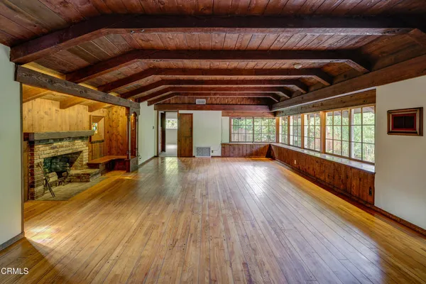 $1,449,000 | 1900 Niodrara Drive, Glendale, CA 91208