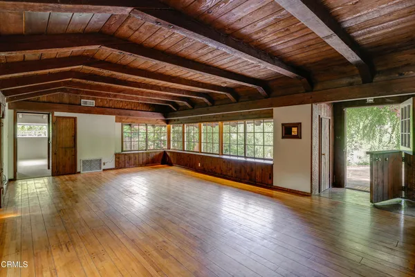$1,449,000 | 1900 Niodrara Drive, Glendale, CA 91208