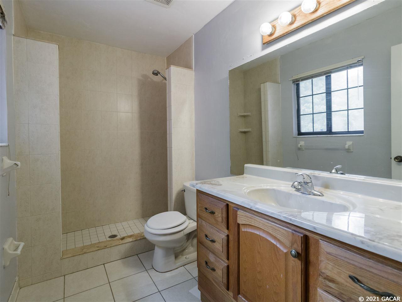 5753 Southwest 10th Place Gainesville, FL 32607 - Photo 13 of 16