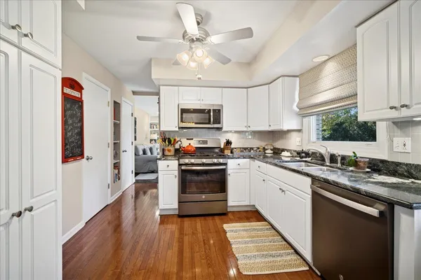 $593,000 | 1014 South Grace Drive, Mount Prospect, IL 60056