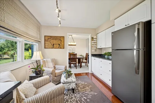 $593,000 | 1014 South Grace Drive, Mount Prospect, IL 60056