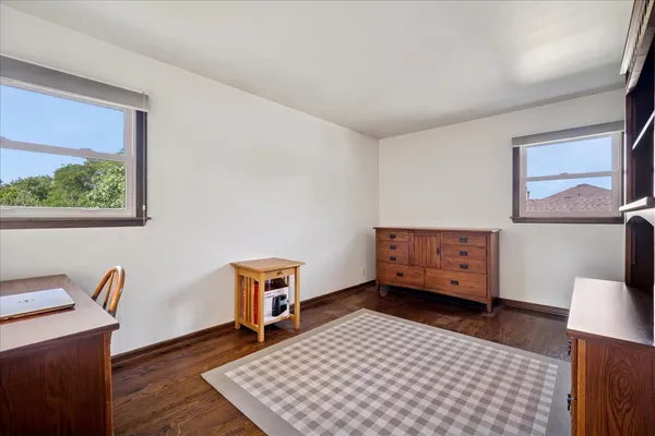 $593,000 | 1014 South Grace Drive, Mount Prospect, IL 60056