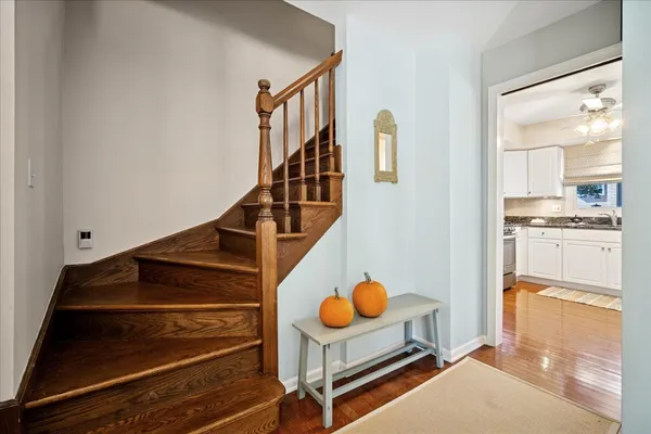 $593,000 | 1014 South Grace Drive, Mount Prospect, IL 60056