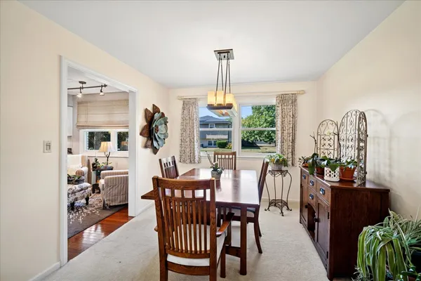$593,000 | 1014 South Grace Drive, Mount Prospect, IL 60056