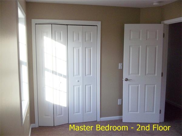 193 Pendleton Avenue Springfield, MA 01109 - Photo 8 of 22 a view of front door