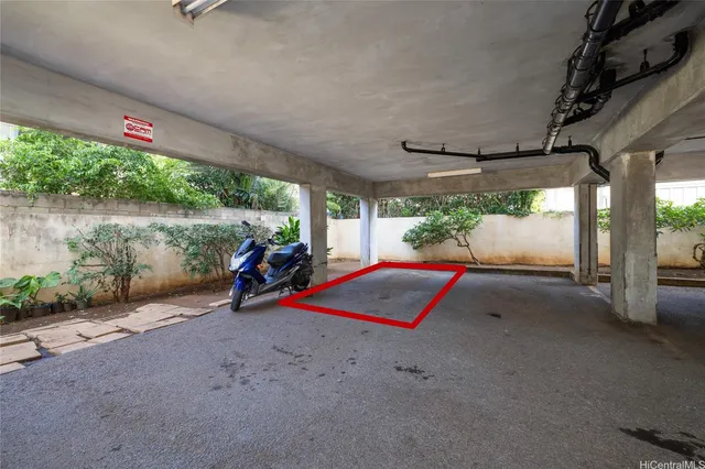 $440,000 | 1432 Ke’eaumoku Street, Unit 303, Honolulu, HI 96822