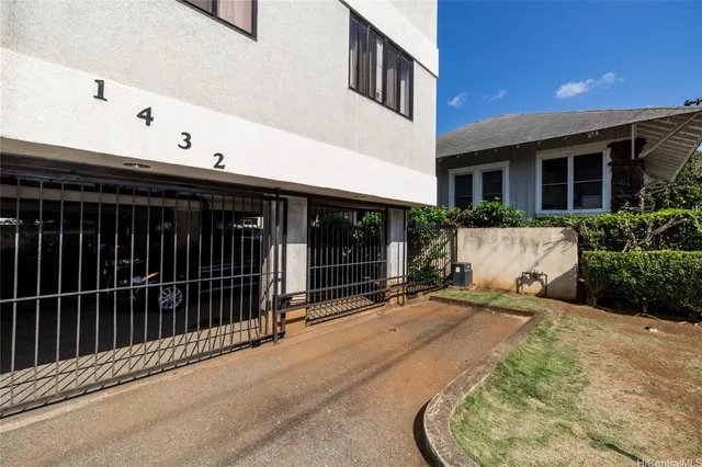 $440,000 | 1432 Ke’eaumoku Street, Unit 303, Honolulu, HI 96822