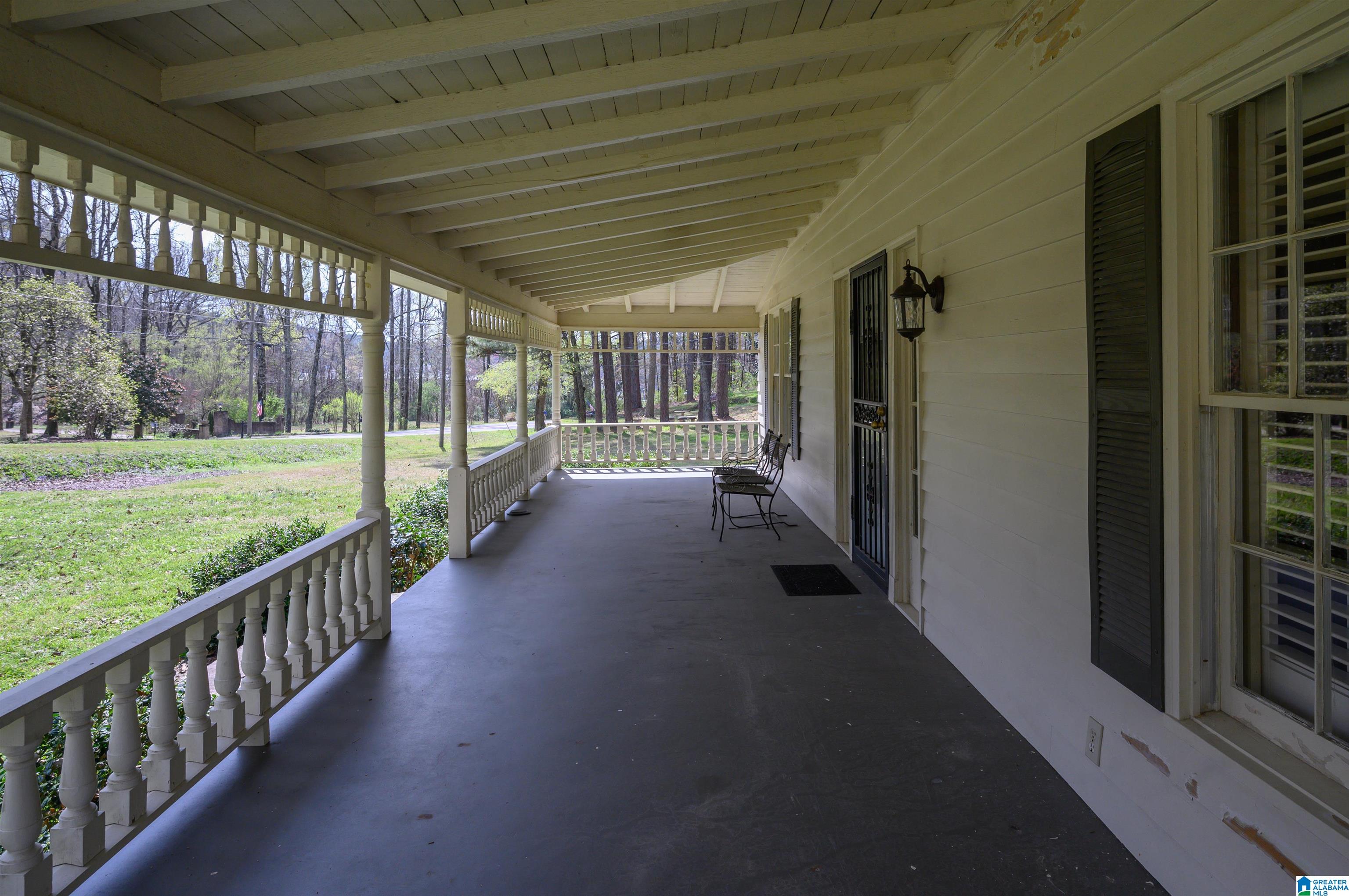 2600 Appleberry Road Birmingham, AL 35210 - Photo 5 of 42
