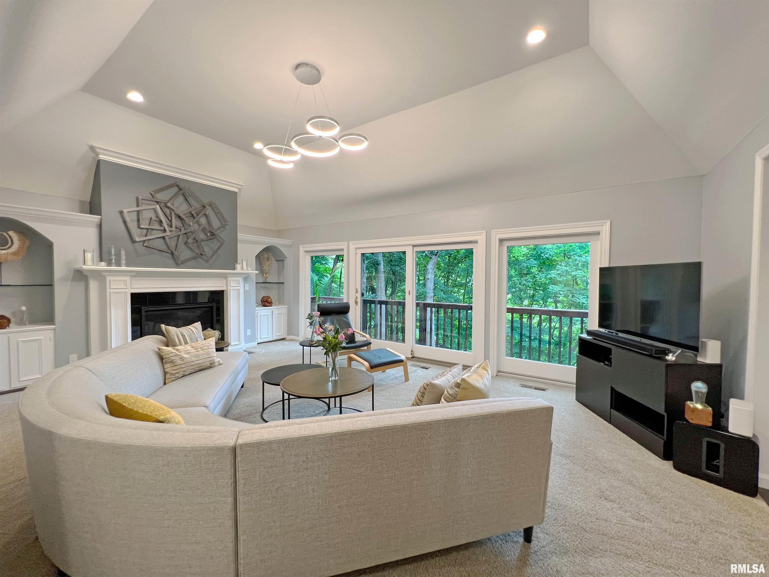 9337 North Picture Ridge Road Peoria, IL 61615 - Photo 14 of 78 Gallery Image 14