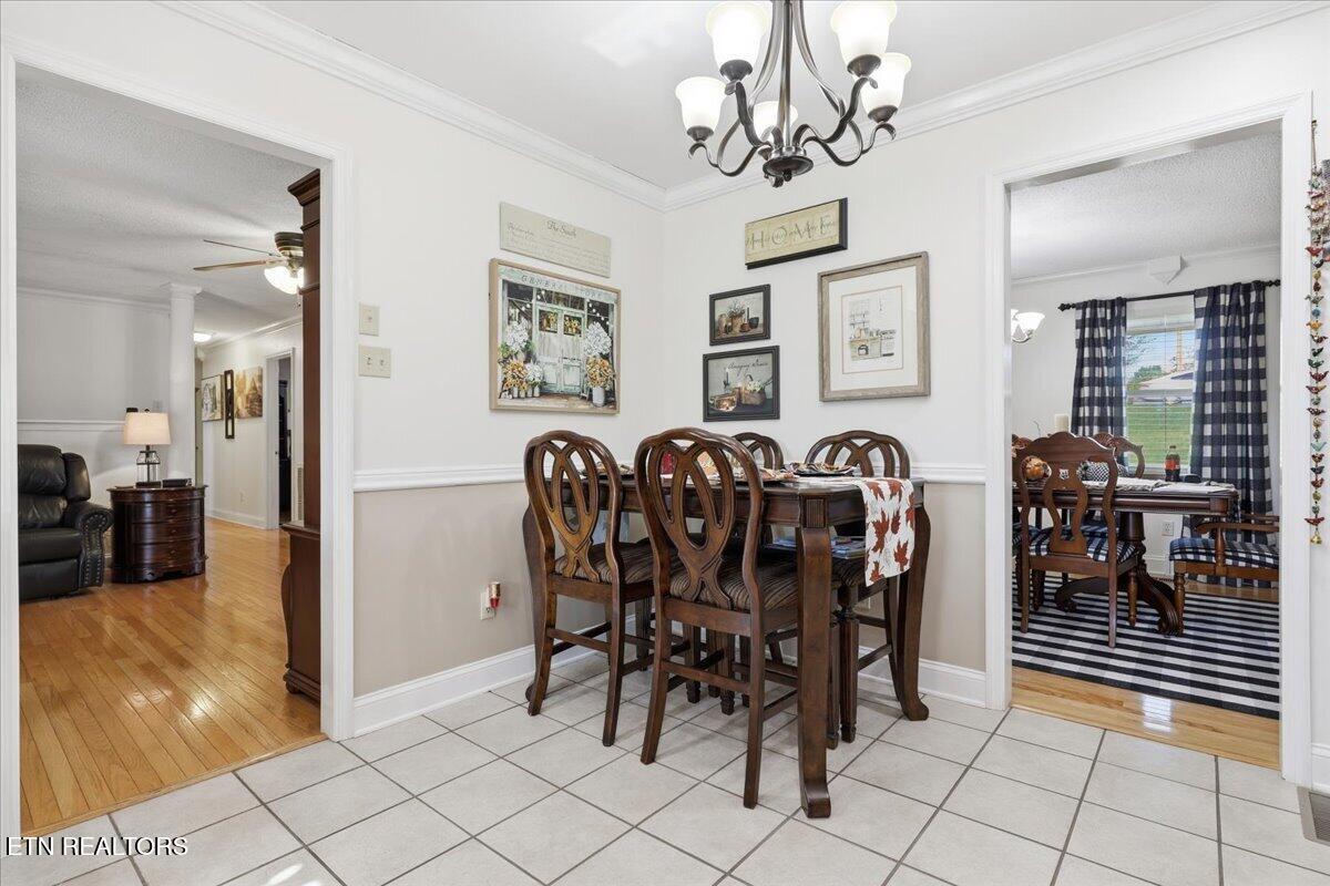 4924 West Emory Road Powell, TN 37849 - Photo 12 of 36 Breakfast Area