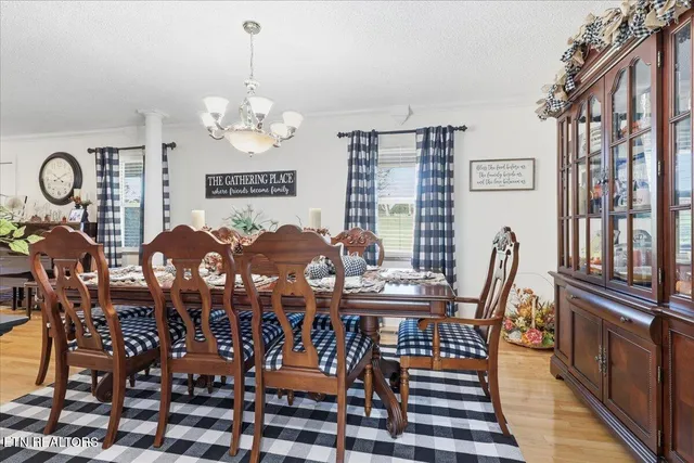 $575,000 | 4924 West Emory Road, Powell, TN 37849