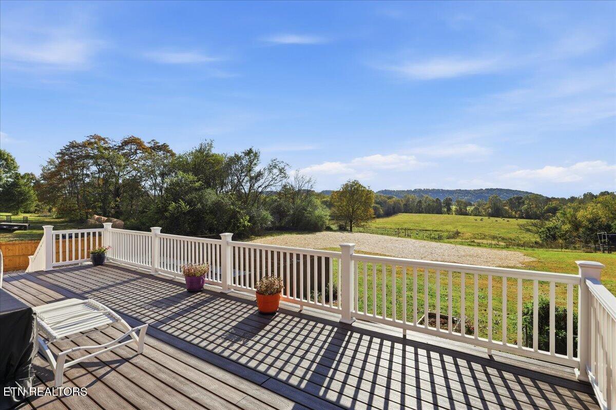 4924 West Emory Road Powell, TN 37849 - Photo 28 of 36 Deck