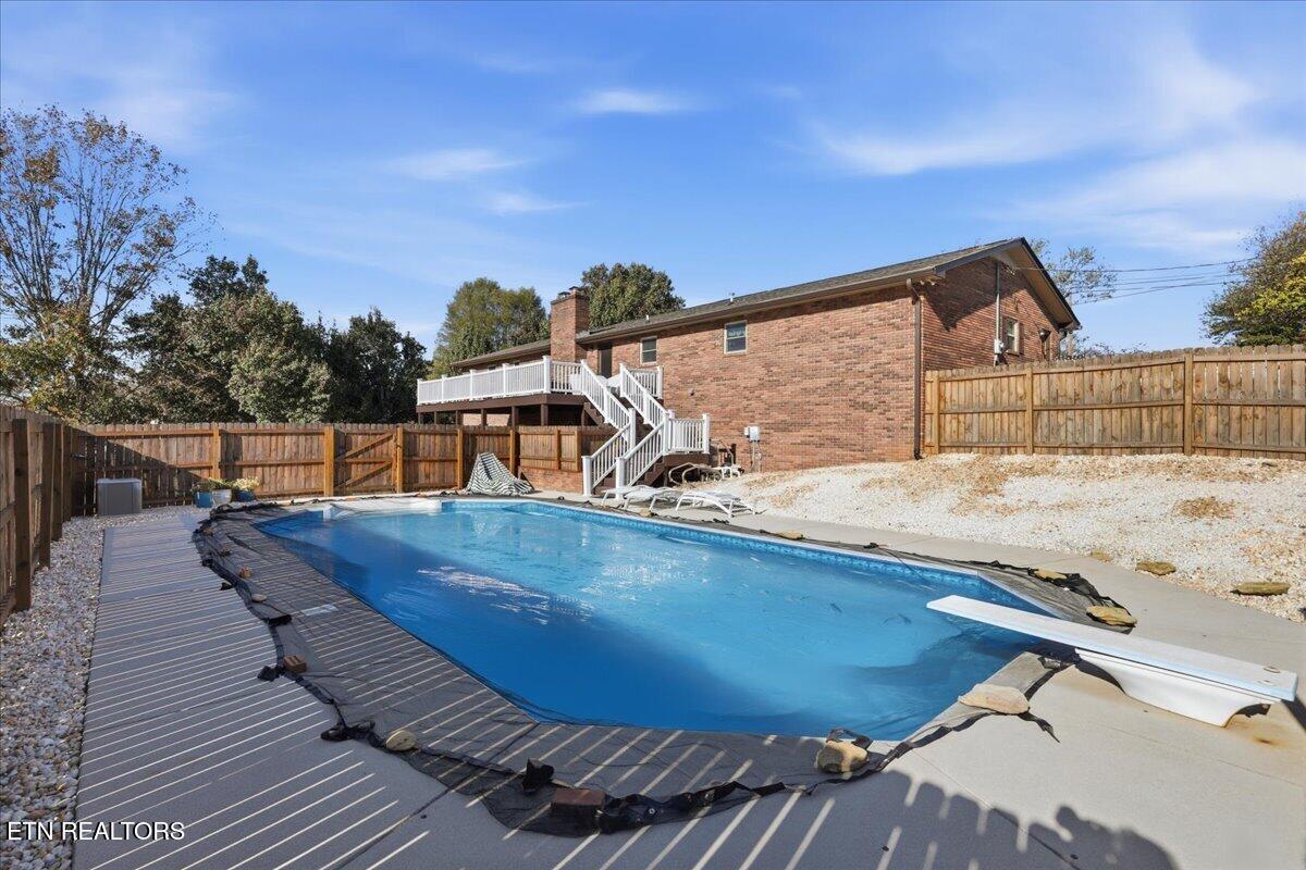 4924 West Emory Road Powell, TN 37849 - Photo 36 of 36 Pool