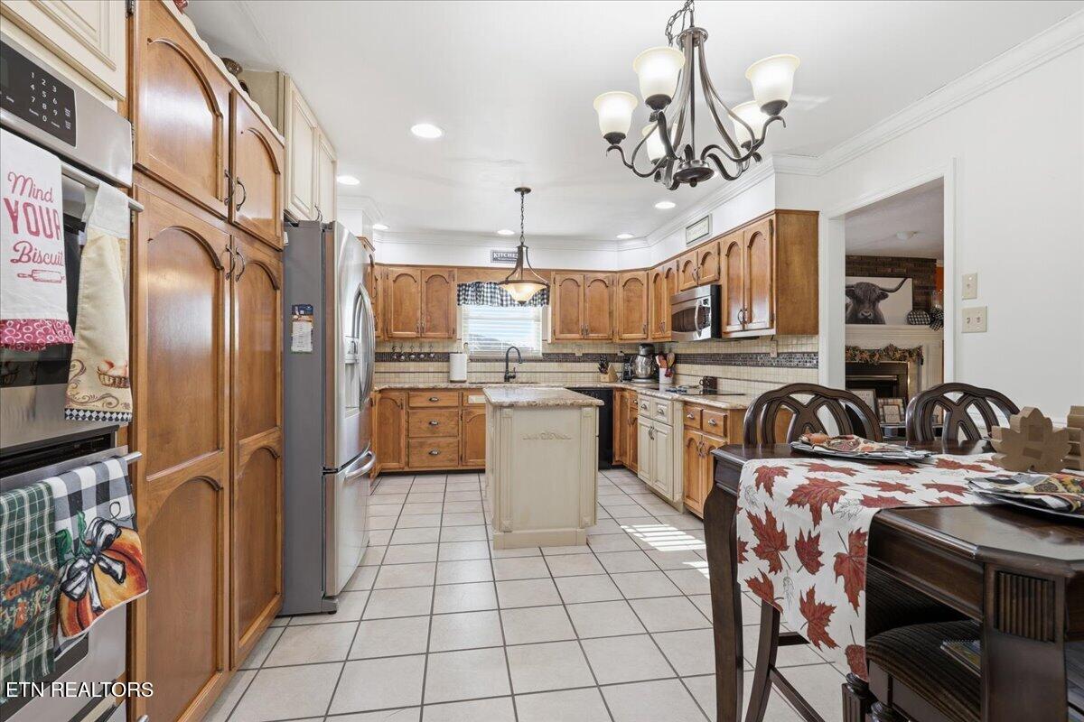 4924 West Emory Road Powell, TN 37849 - Photo 9 of 36 Kitchen 2