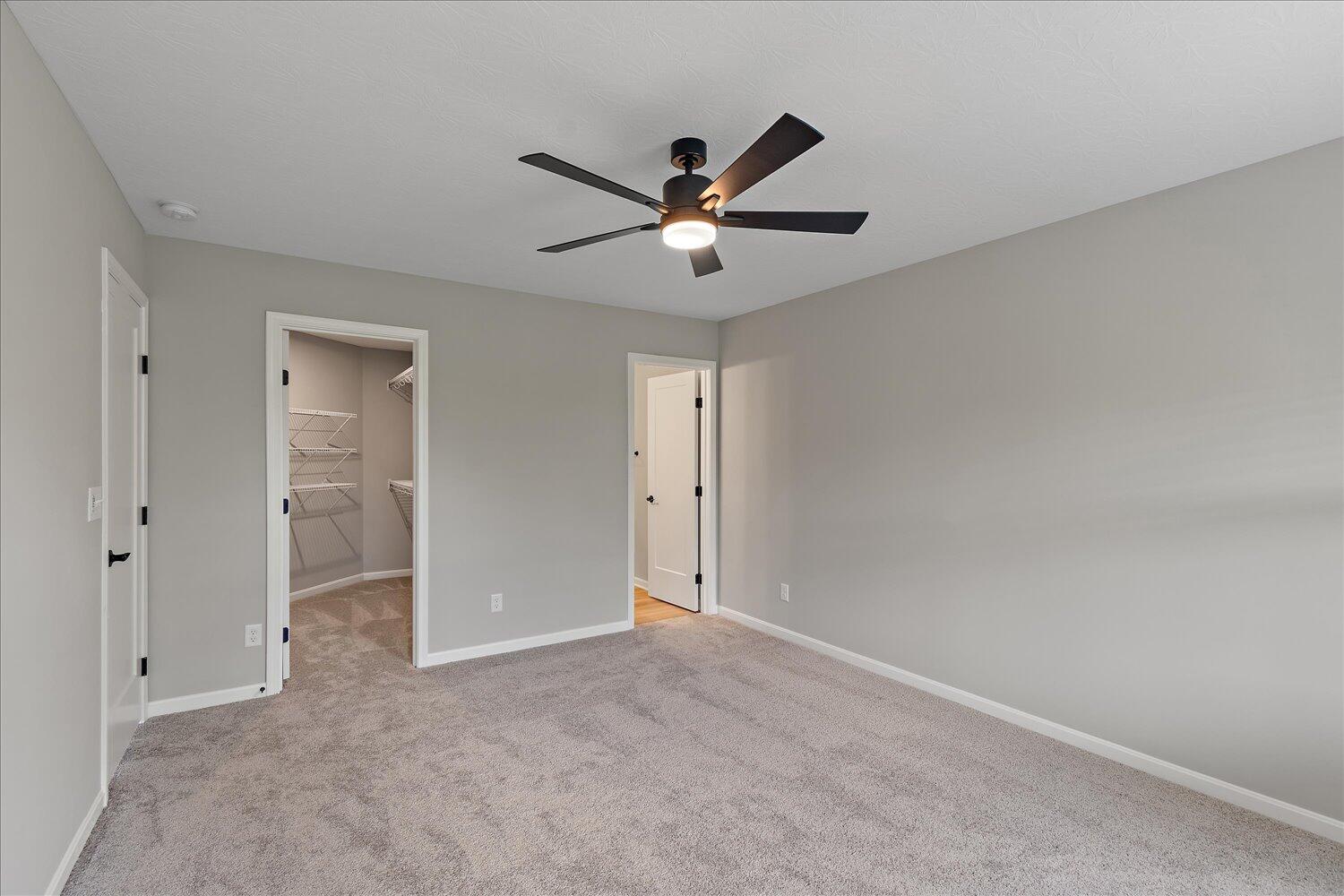 2527 Bella Ridge, Unit 402302 Covington, KY 41017 - Photo 14 of 28 Gallery Image 14