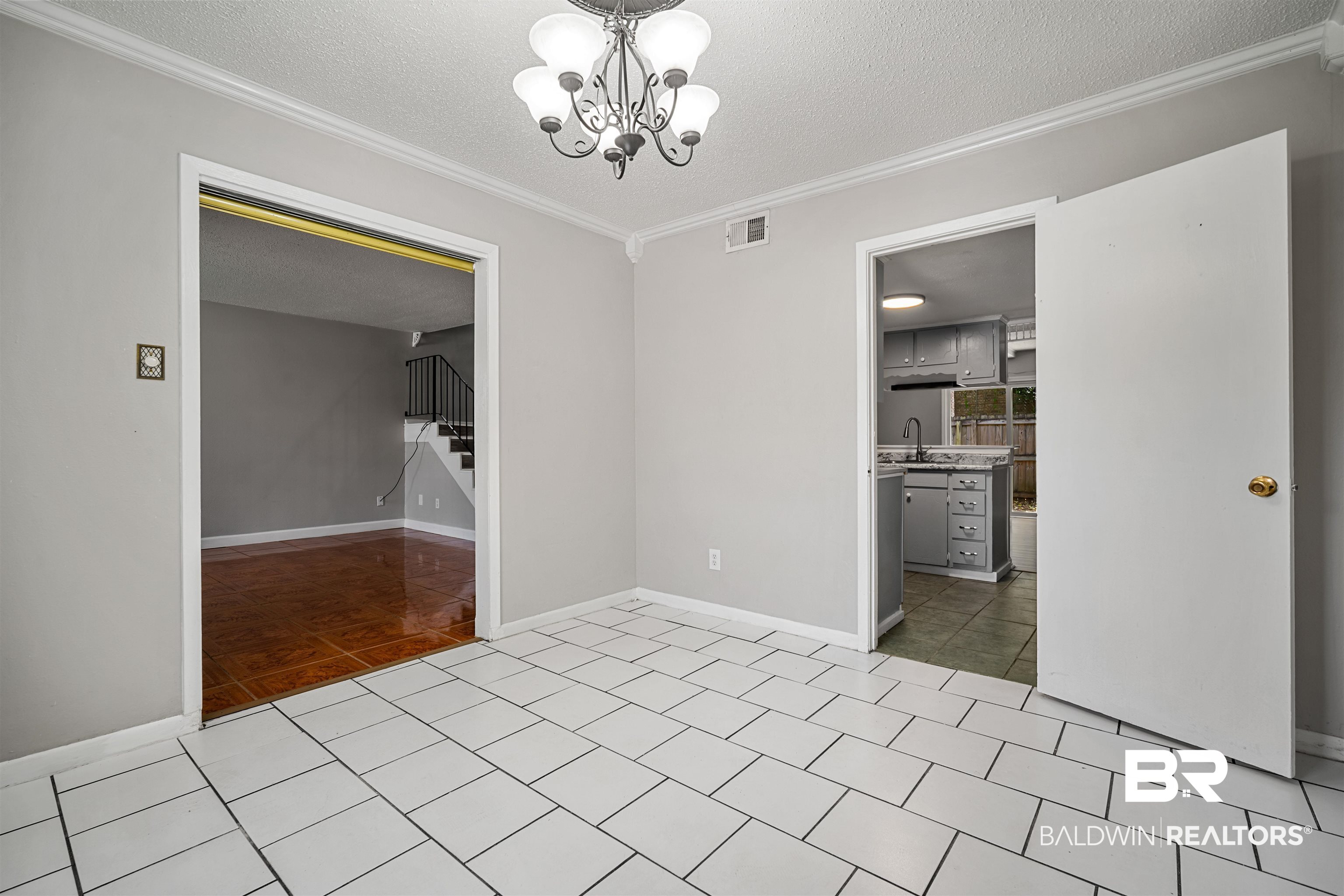 4017 Cottage Hill Road, Unit 58 Mobile, AL 36609 - Photo 3 of 25