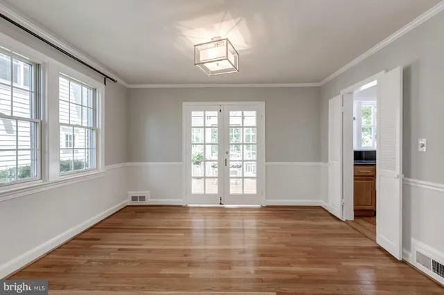 $5,750 | 4811 Drummond Avenue, Chevy Chase, MD 20815