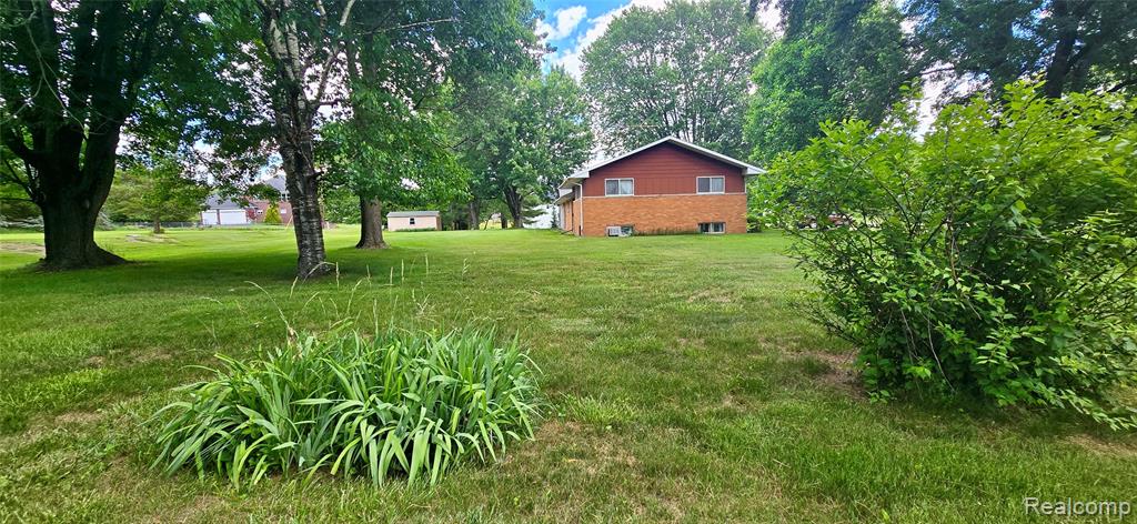 11141 Spencer Road Brighton, MI 48114 - Photo 34 of 46