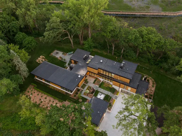 $6,470,000 | 2634 Crosby Road, Wayzata, MN 55391