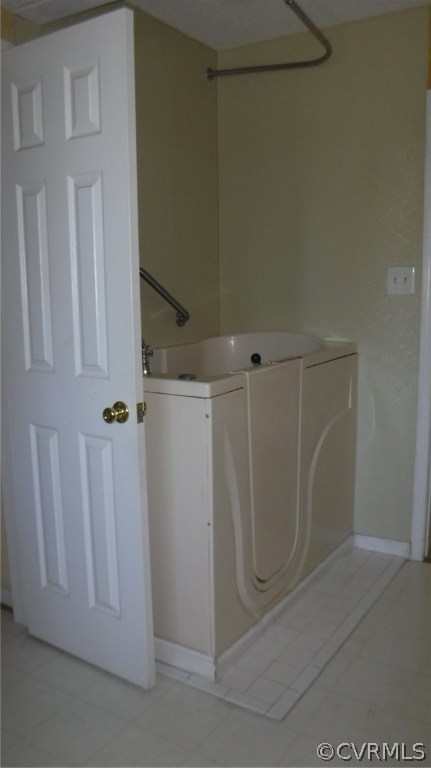 3809 Split Rail Road Richmond, VA 23223 - Photo 12 of 14 Gallery Image 12