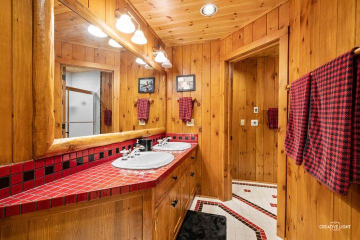 1260 Deer Path Phelps, WI 54554 - Photo 36 of 41 Gallery Image 36