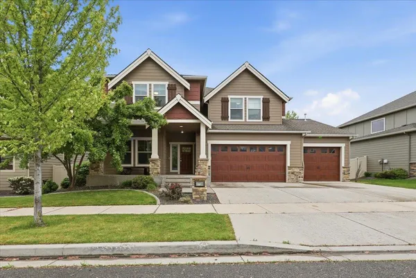 $744,999 | 17710 East Daystar Road, Greenacres, WA 99016