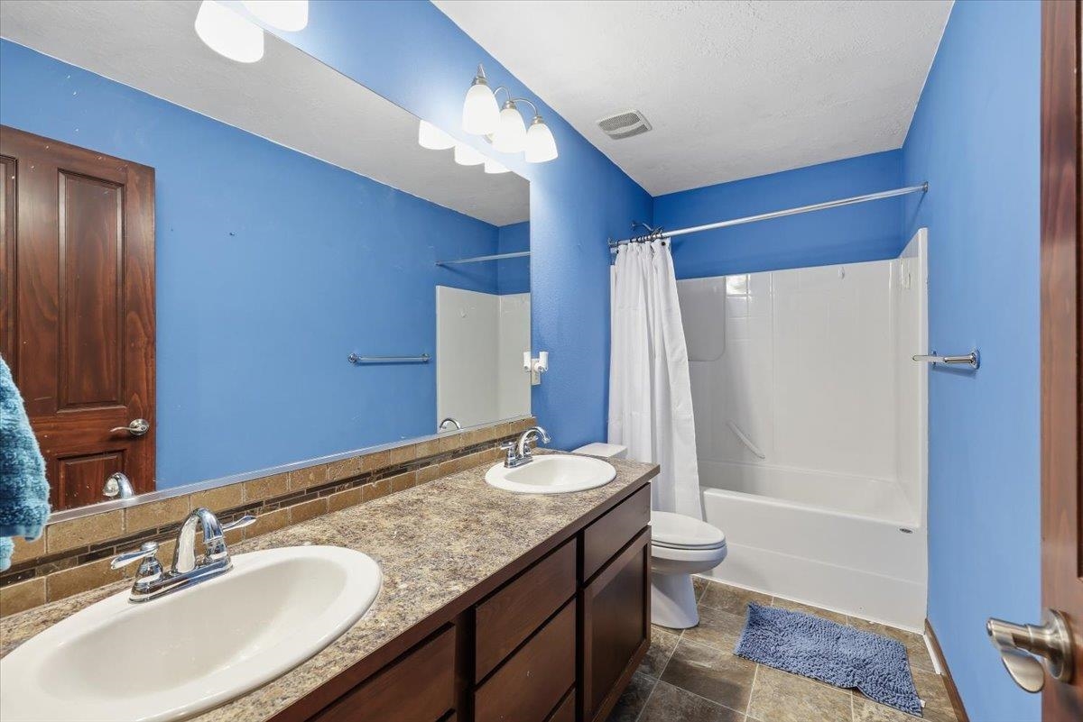 17710 East Daystar Road Greenacres, WA 99016 - Photo 27 of 50