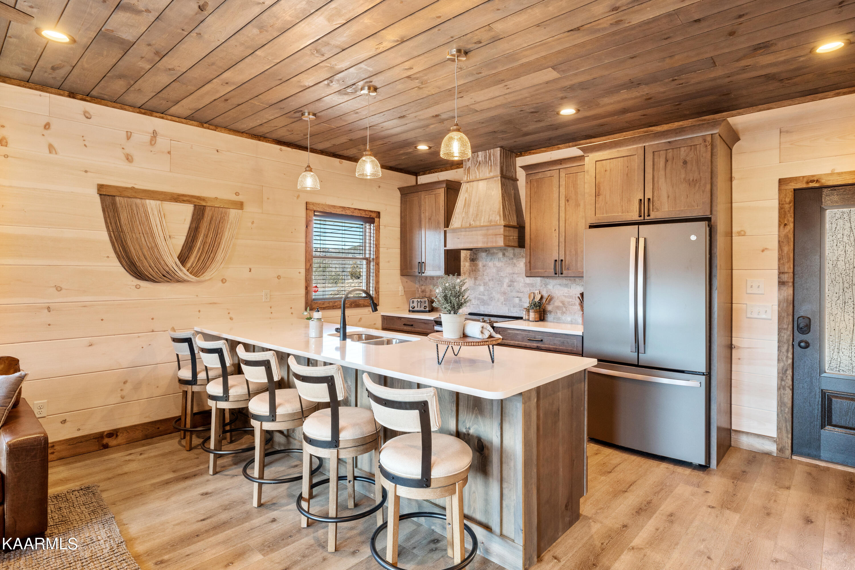 5276 Riversong Way Sevierville, TN 37876 - Photo 5 of 27 r3