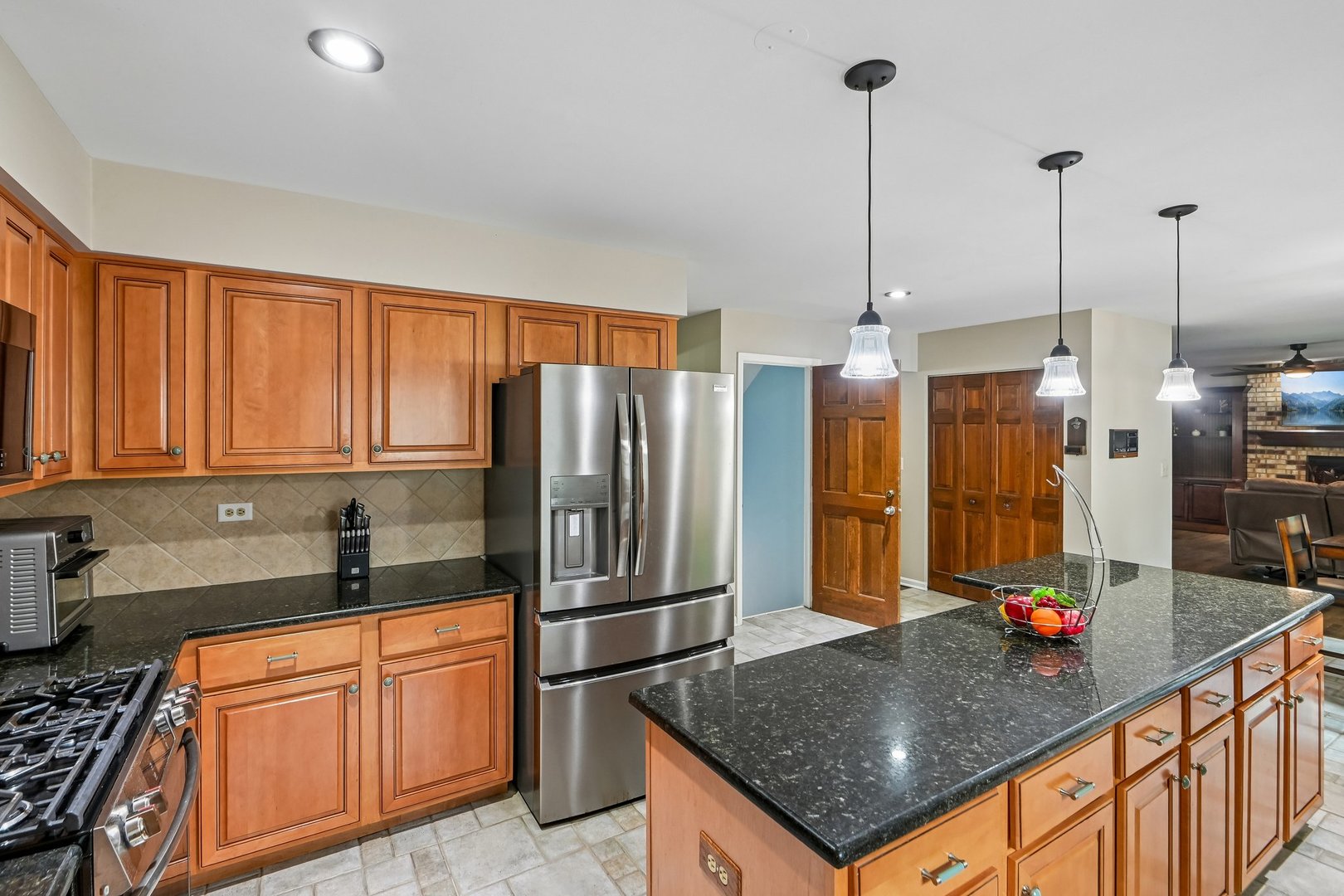 1898 Kaneville Road Geneva, IL 60134 - Photo 18 of 64 Gallery Image 18