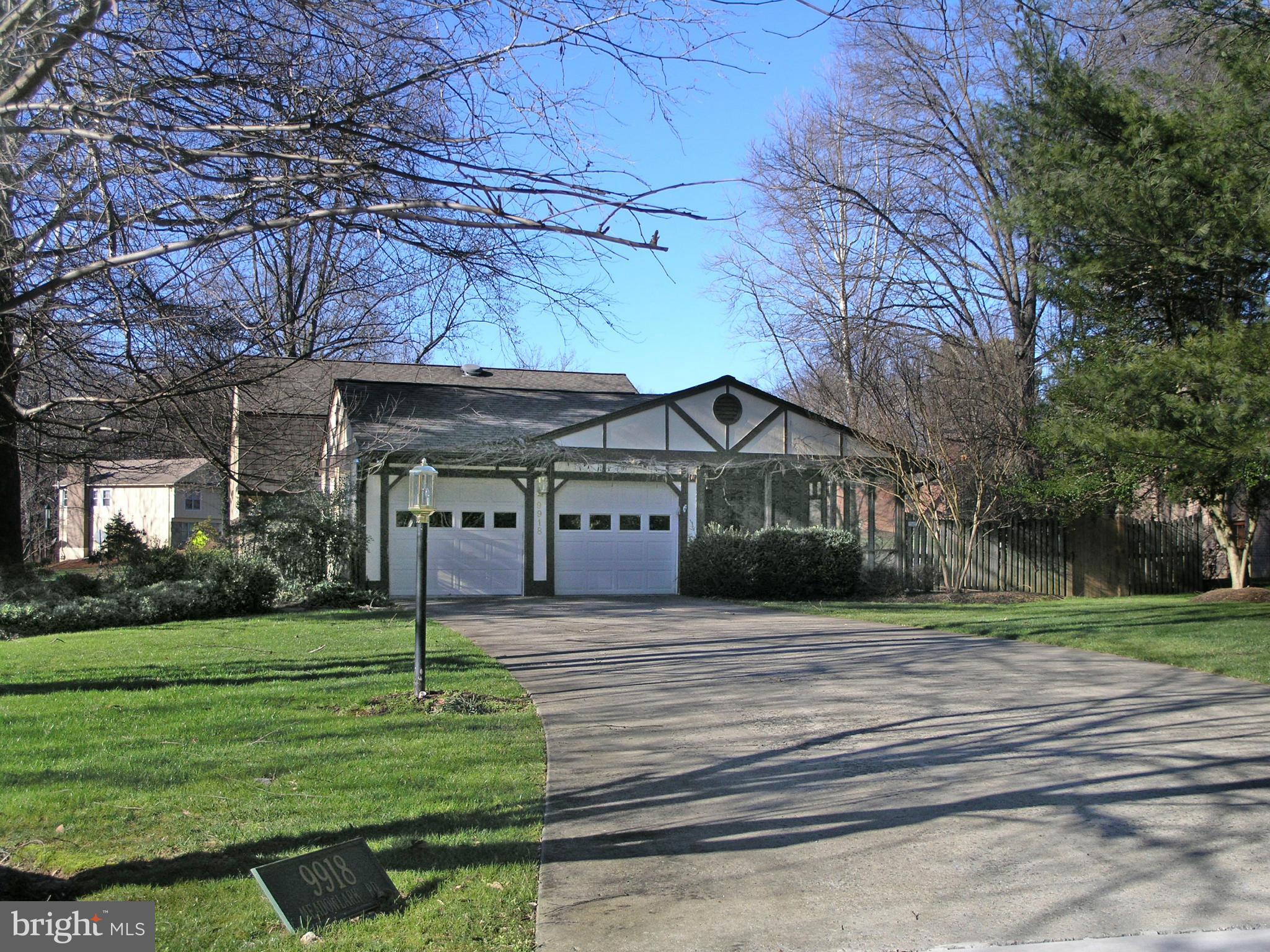 9918 Meadowlark Road Vienna, VA 22182 - Photo 3 of 30 Side Load Garage